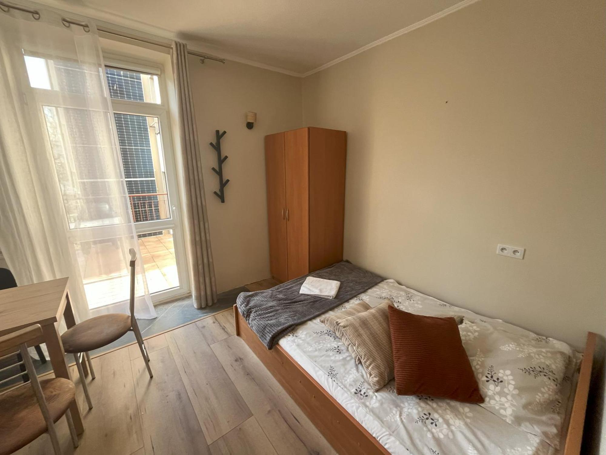 Dom Kolping Hostel Krakow Ngoại thất bức ảnh